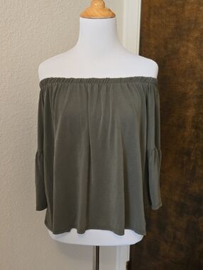 LA Hearts Olive Off-Shoulder Bell Sleeve Top